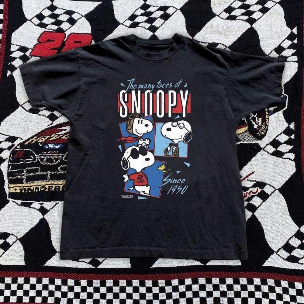 Snoopy Peanuts Black T-Shirt Tees